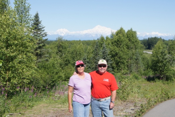 Beth and Henry at the Talkeetna overlook