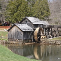 Exploring Mount Airy and the Blue Ridge Parkway